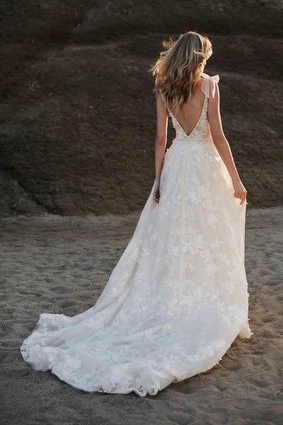 Allure Bridals Bridal Abella E257 - Helga