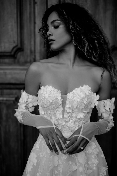 Allure Bridals Bridal Abella E304 - Jouri