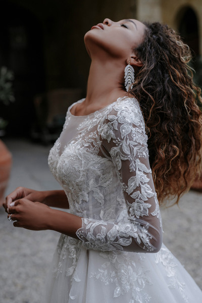 Allure Bridals Bridal Abella E306 - Rafi