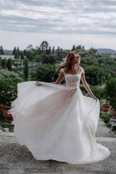 Allure Bridals Bridal Abella E307 - Maryam