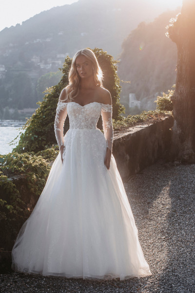 Allure Bridals Bridal Abella E403 - Elara