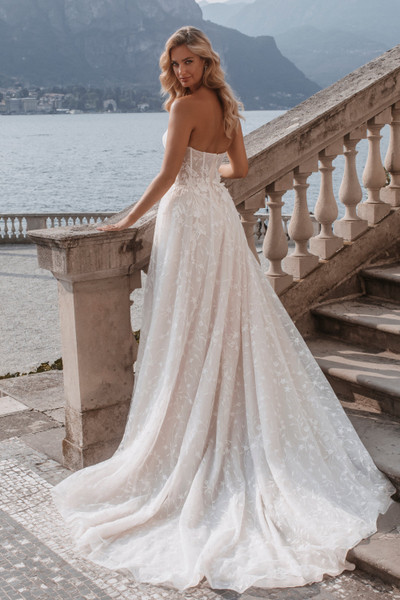 Allure Bridals Bridal Abella E410 - Callisto