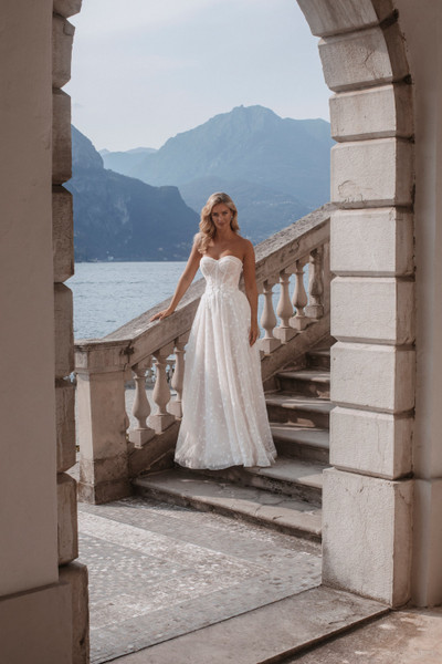 allure bridals Bridal Abella E410 - Callisto