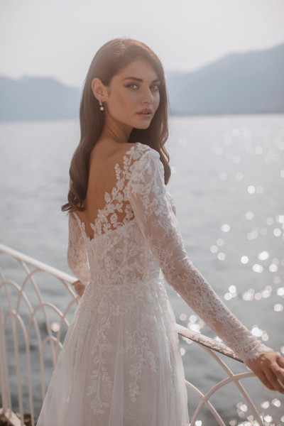Allure Bridals Bridal Abella E415 - Mae