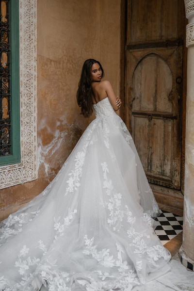 Allure Bridals Bridal Abella E450 - Babetta