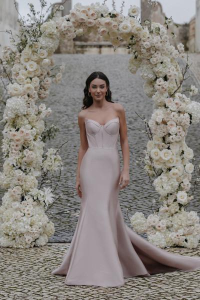 Allure Bridals Bridal Abella E452 - Sofia