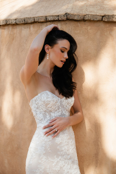 Allure Bridals Bridal Abella E460 - Bruna