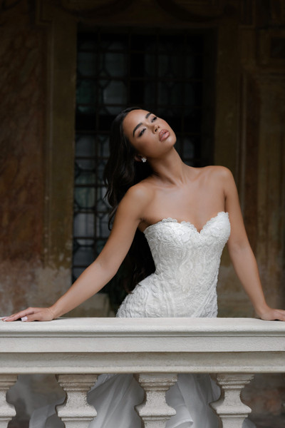 Allure Bridals Bridal Abella E506 - Diana
