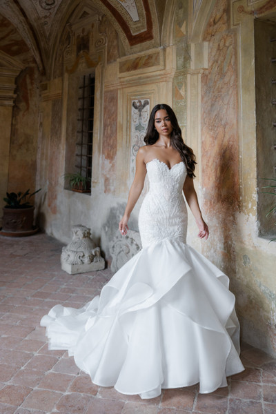 allure bridals Bridal Abella E506 - Diana