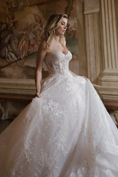 Allure Bridals Bridal Abella E514 - Prosperina