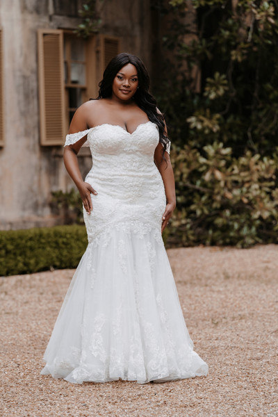 Allure Bridals Bridal Allure Bridals 9857