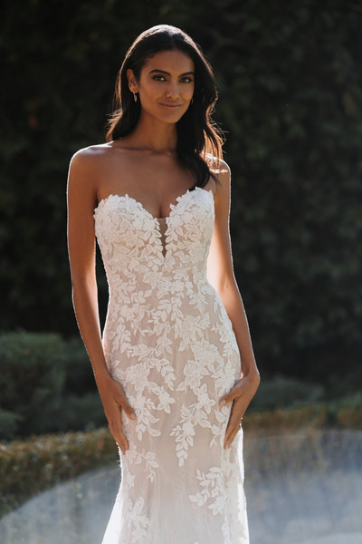 Allure Bridals Bridal Allure Bridals 9903