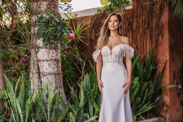 Allure Bridals Bridal Allure Bridals 9952T - Train