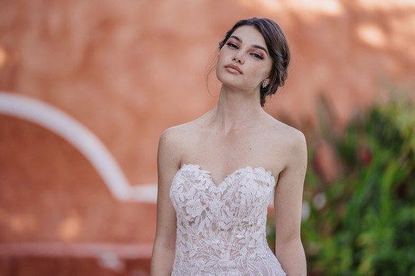 Allure Bridals Bridal Allure Bridals 9960