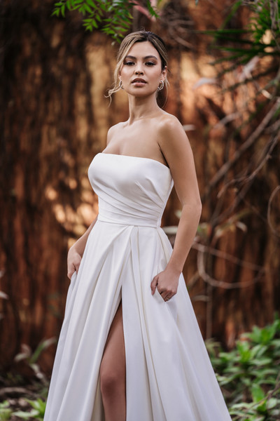 Allure Bridals Bridal Allure Bridals 9967
