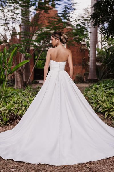 Allure Bridals Bridal Allure Bridals 9967