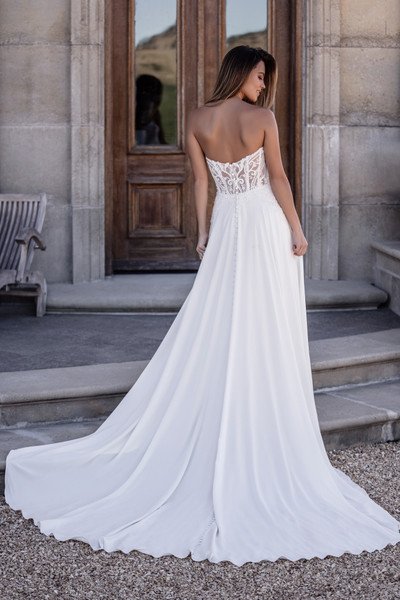 Allure Bridals Bridal Allure Bridals A1109