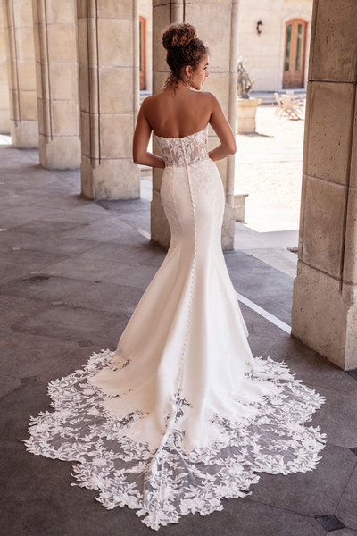 Allure Bridals Bridal Allure Bridals A1110