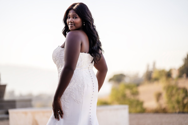 Allure Bridals Bridal Allure Bridals A1110L