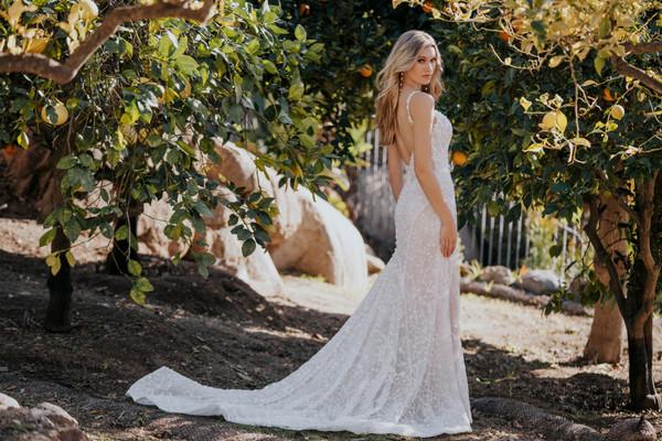 Allure Bridals Bridal Allure Bridals A1154
