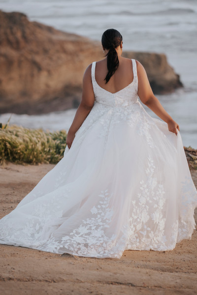 Allure Bridals Bridal Allure Bridals A1157W