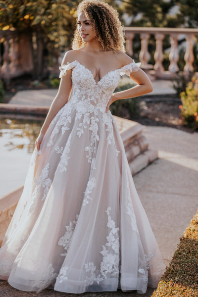 allure bridals Bridal Allure Bridals A1160