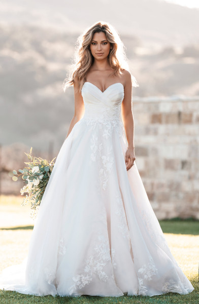 allure bridals Bridal Allure Bridals A1257