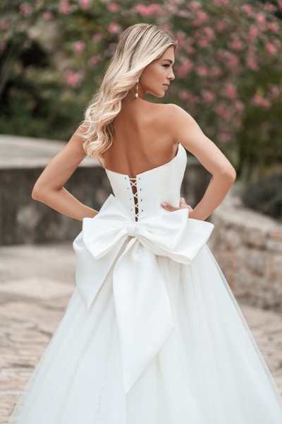 Allure Bridals Bridal Allure Bridals A1311