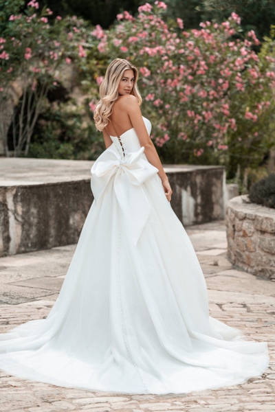 Allure Bridals Bridal Allure Bridals A1311