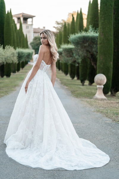 Allure Bridals Bridal Allure Bridals A1314
