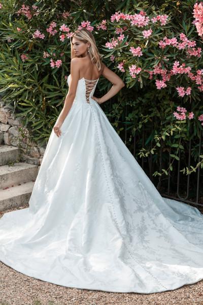 Allure Bridals Bridal Allure Bridals A1317
