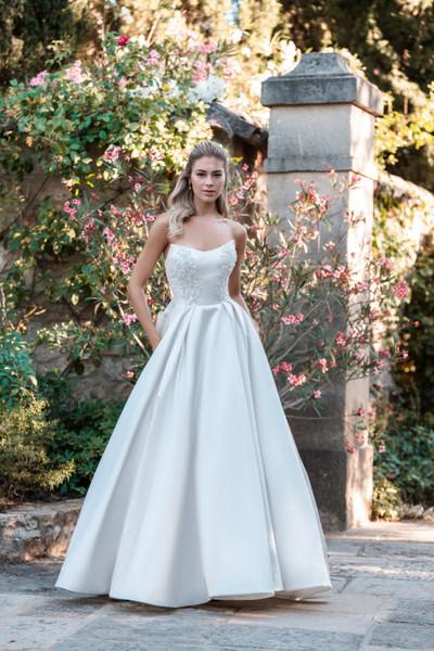 allure bridals Bridal Allure Bridals A1321