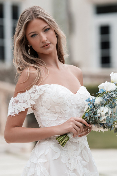 Allure Bridals Bridal Allure Bridals A1354