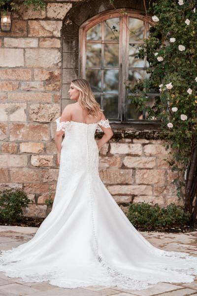 Allure Bridals Bridal Allure Bridals W502