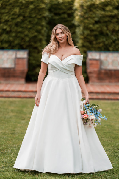 allure bridals Bridal Allure Bridals W504