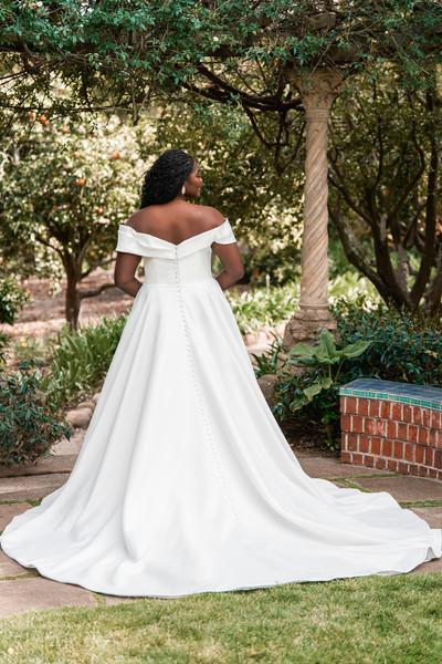 Allure Bridals Bridal Allure Bridals W510