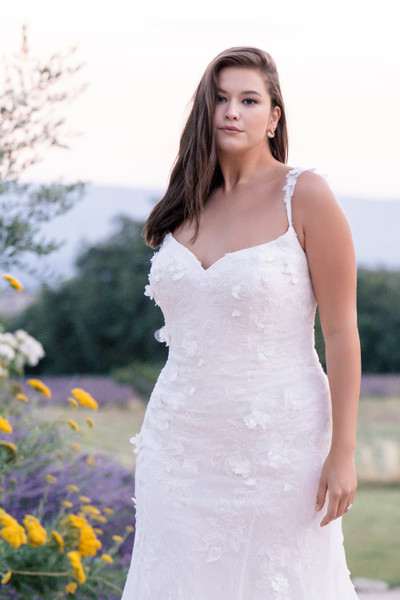 Allure Bridals Bridal Allure Bridals W524
