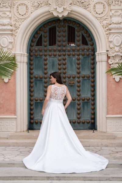 Allure Bridals Bridal Allure Bridals W540