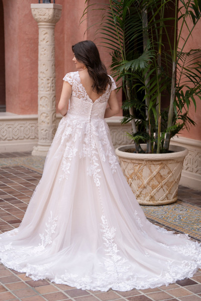 Allure Bridals Bridal Allure Bridals W543