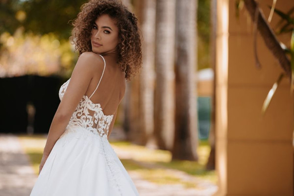 Allure Bridals Bridal Allure Couture C653