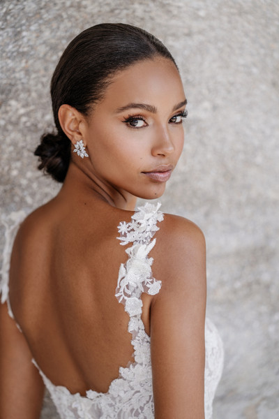 Allure Bridals Bridal Allure Couture C657