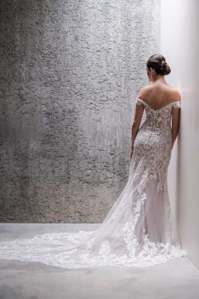 Allure Bridals Bridal Allure Couture C685