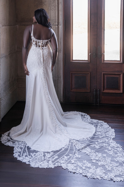 Allure Bridals Bridal Allure Couture C686L
