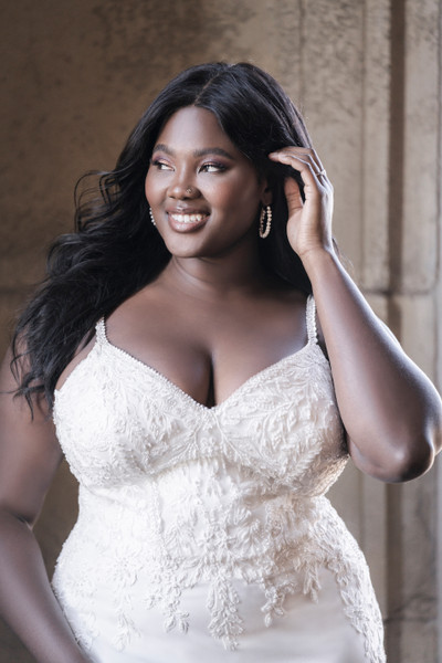 Allure Bridals Bridal Allure Couture C686L