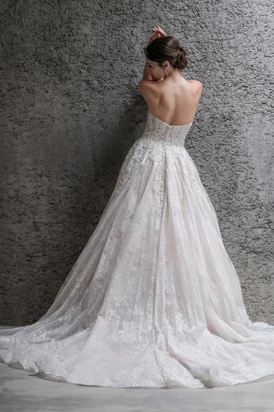 Allure Bridals Bridal Allure Couture C689
