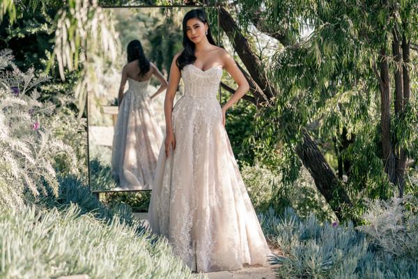 Allure Bridals Bridal Allure Couture C720