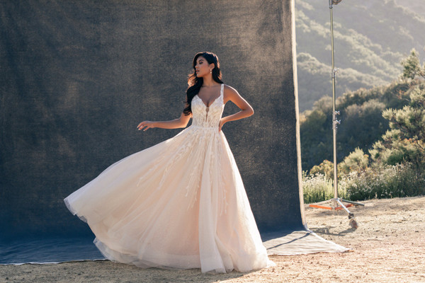 Allure Bridals Bridal Allure Couture C724