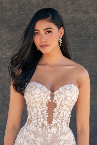 Allure Bridals Bridal Allure Couture C725