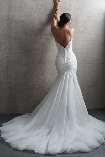 Allure Bridals Bridal Allure Couture C744