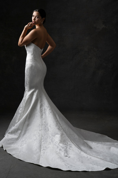 Allure Bridals Bridal Allure Couture C746
